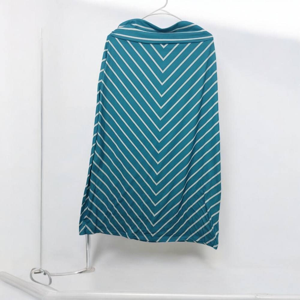 Faded Glory Teal and White Chevron A-Line Skirt